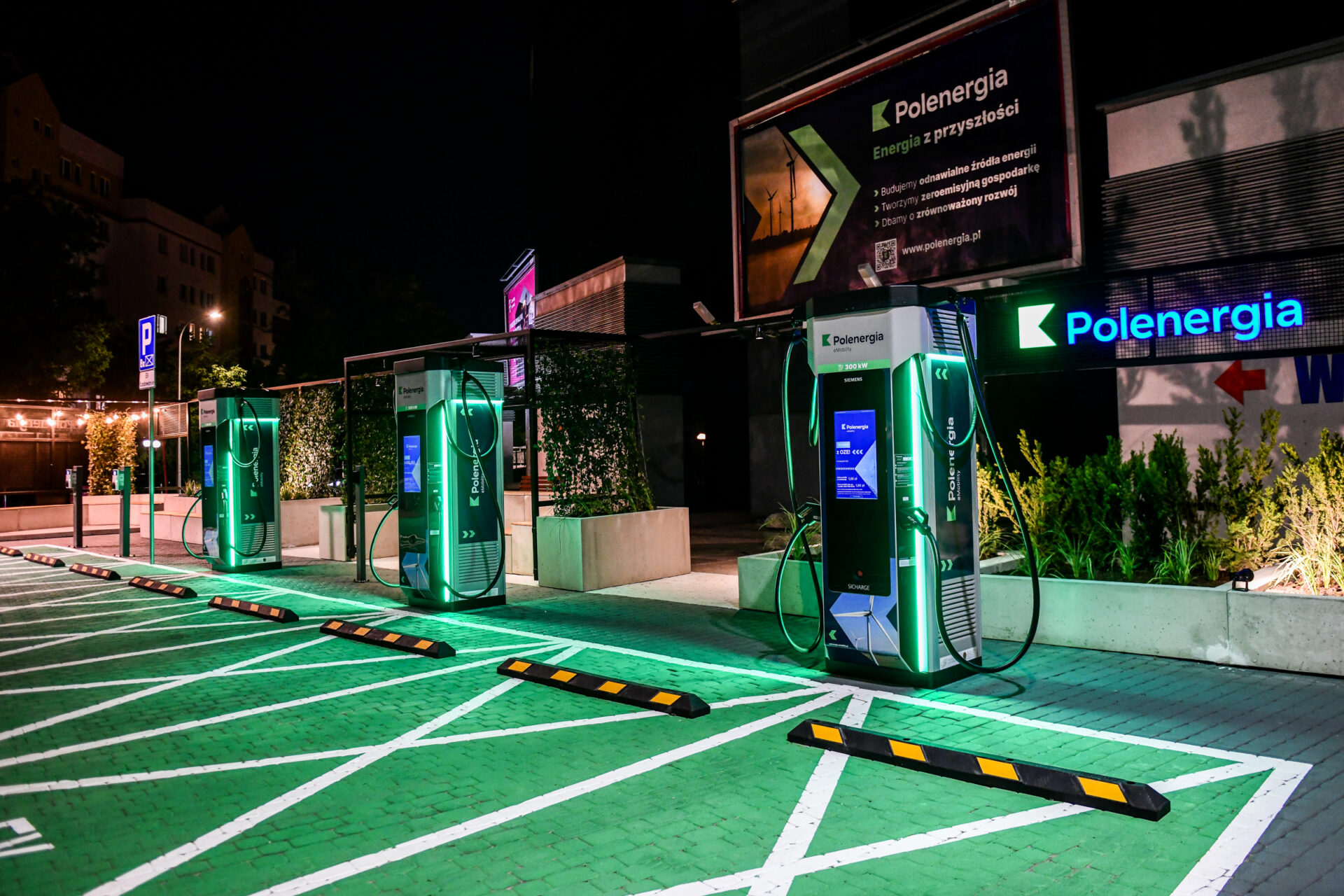 Polenergia eMobility Blue City noc 4